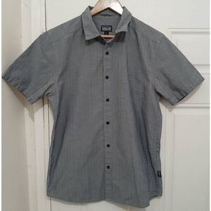 Patagonia mens medium gray shirt shortsleeve organic cotton casual shirt